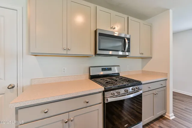 $450,000 | 111 Auditorium Road, Bluffton, SC 29909