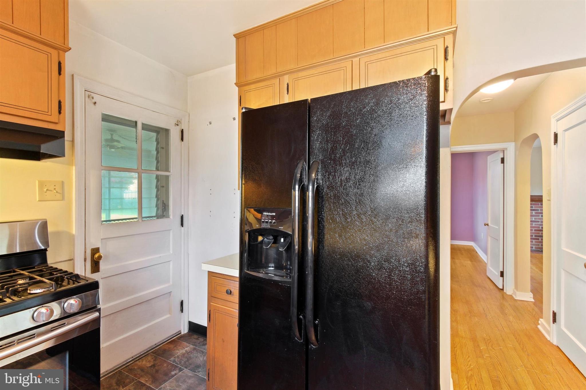 205 Greystone Road York, PA 17402 - Photo 11 of 32 Gallery Image 11