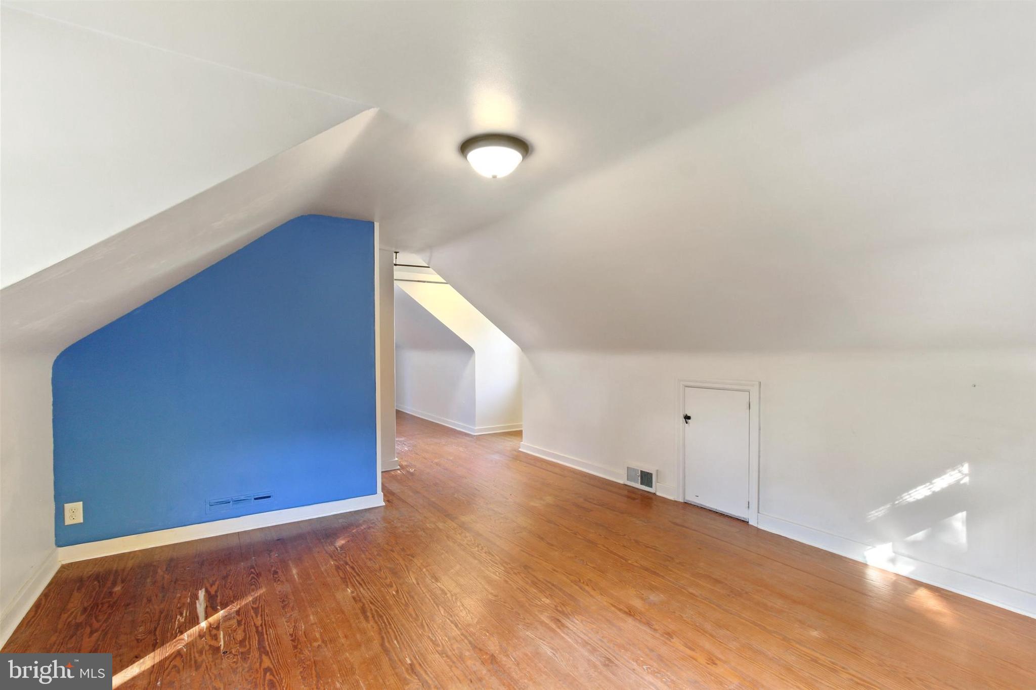 205 Greystone Road York, PA 17402 - Photo 21 of 32 Gallery Image 21