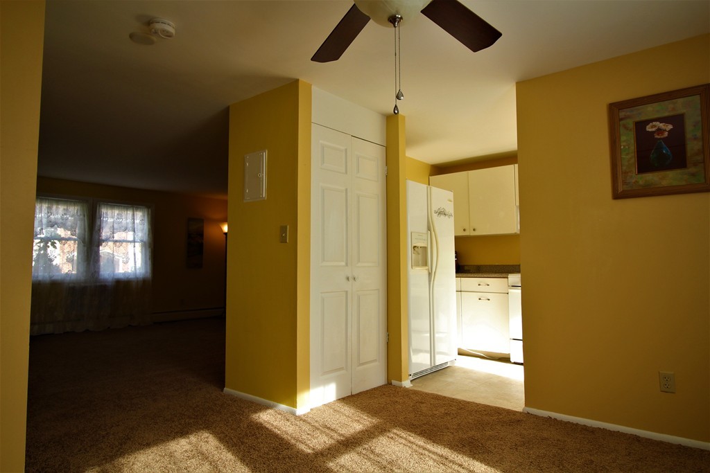 80 Manor Court, Unit 80 Springfield, MA 01118 - Photo 5 of 22 Gallery Image 5