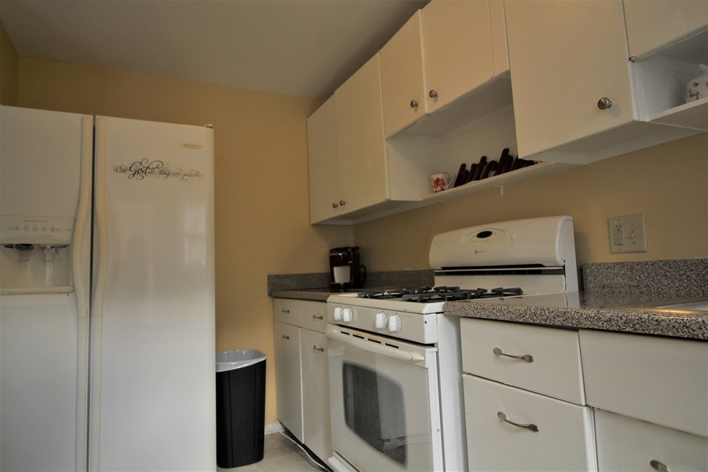 80 Manor Court, Unit 80 Springfield, MA 01118 - Photo 7 of 22 Gallery Image 7