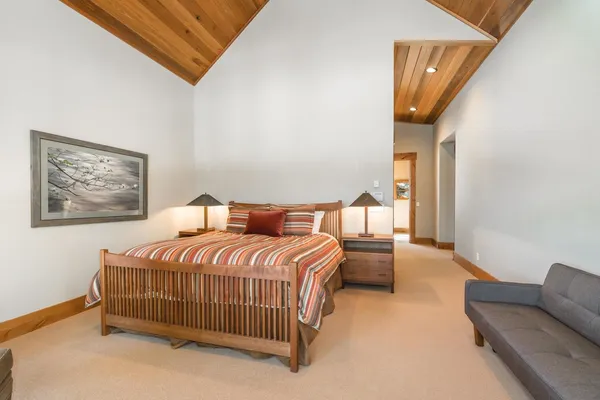 $2,650,000 | 11221 Ski Slope Way, Truckee, CA 96161