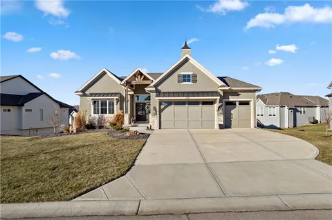 $950,000 | 2456 176th Street, Overland Park, KS 66085