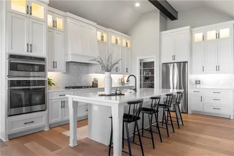 $929,000 | 2456 176th Street, Overland Park, KS 66085