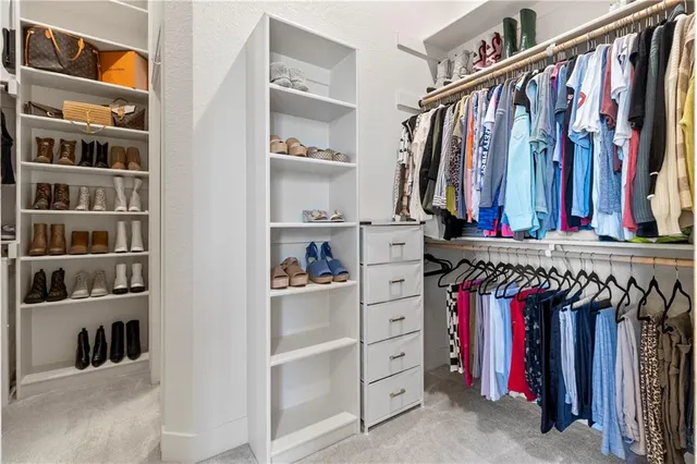 $950,000 | 2456 176th Street, Overland Park, KS 66085