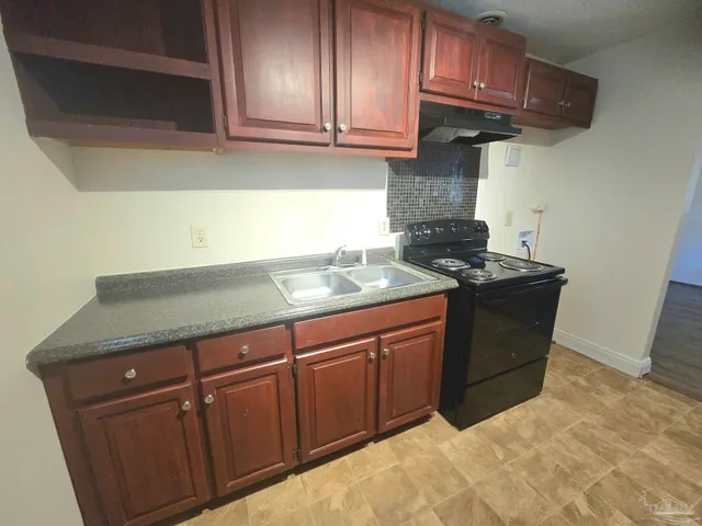 $1,050 | 1731 Knight Drive, Pensacola, FL 32505