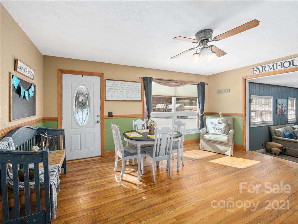 320 Mill Spring Road Burnsville, NC 28714 - Photo 8 of 27 Gallery Image 8
