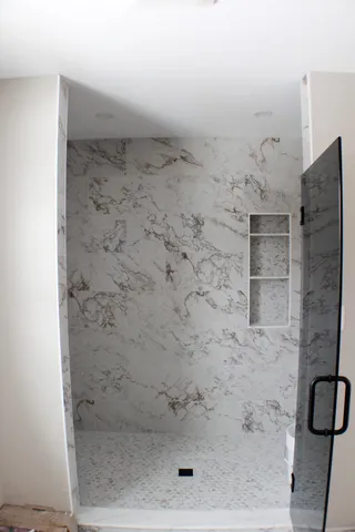 $839,900 | 27 Tyler Avenue, Manchester, NH 03103