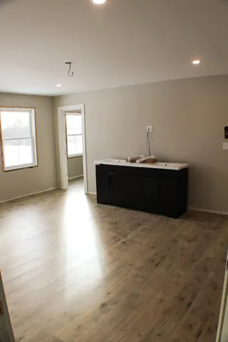 $839,900 | 27 Tyler Avenue, Manchester, NH 03103