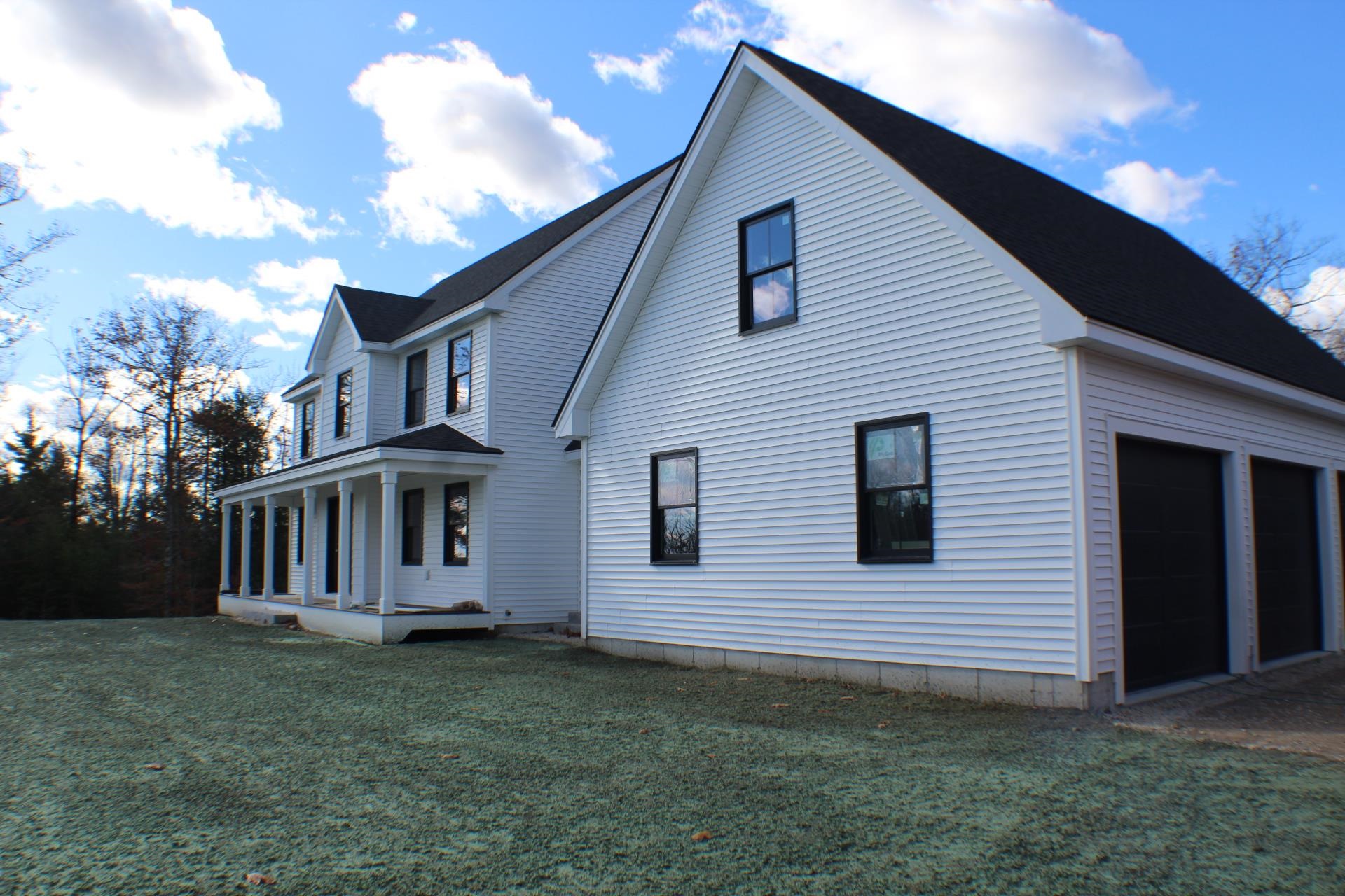 27 Tyler Avenue Manchester, NH 03103 - Photo 5 of 16