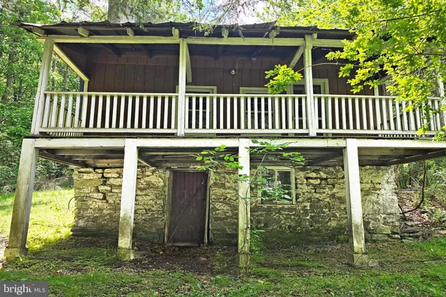 $585,000 | 60 Fernwood Lane, Fairfield, PA 17320