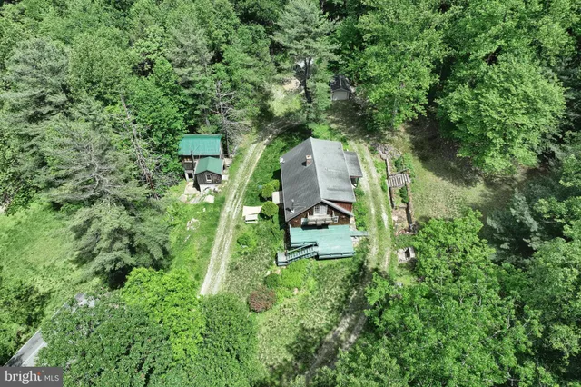 $585,000 | 60 Fernwood Lane, Fairfield, PA 17320