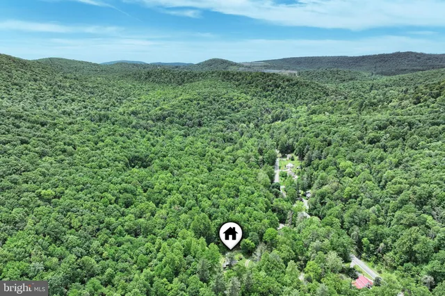 $585,000 | 60 Fernwood Lane, Fairfield, PA 17320