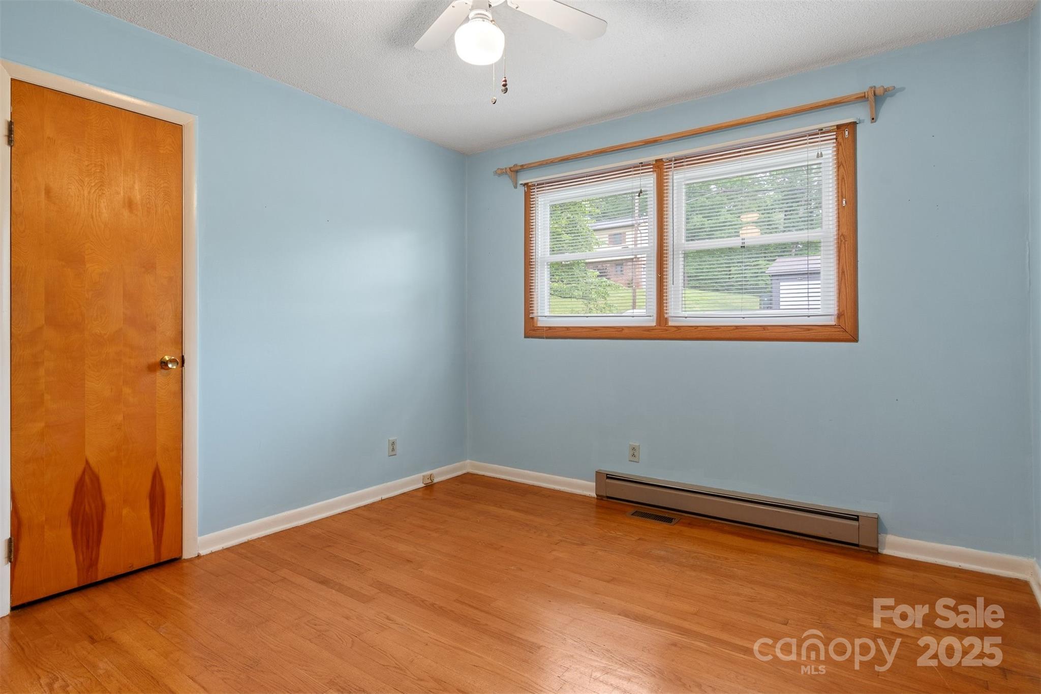 1405 8th Avenue Northwest Conover, NC 28613 - Photo 29 of 41 an empty room with a window