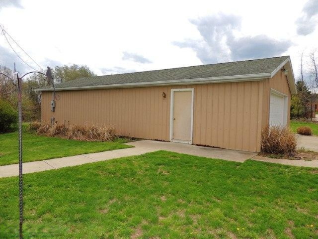 51731 Leach Road Dowagiac, MI 49047 - Photo 2 of 22 Additional Photo