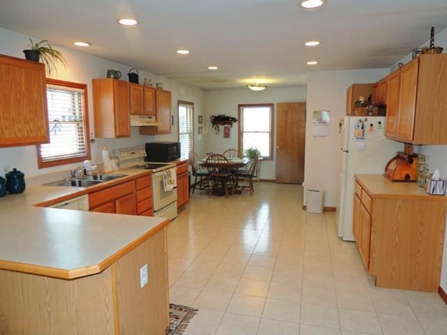51731 Leach Road Dowagiac, MI 49047 - Photo 10 of 22 Additional Photo