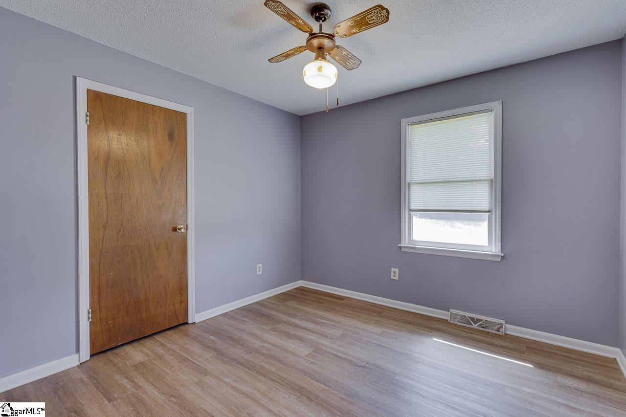 2 Wilson Avenue Liberty, SC 29657 - Photo 23 of 40