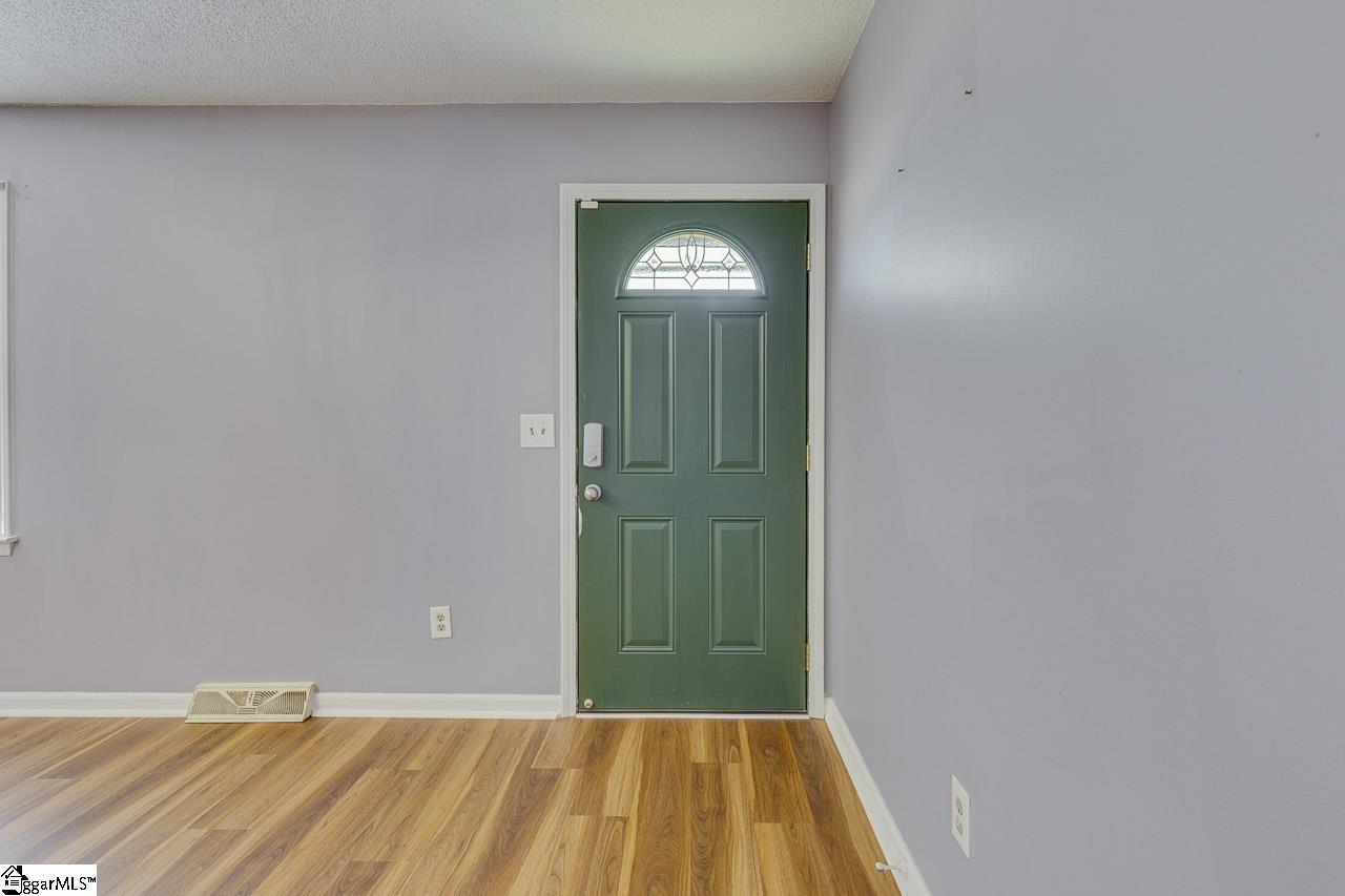 2 Wilson Avenue Liberty, SC 29657 - Photo 4 of 40