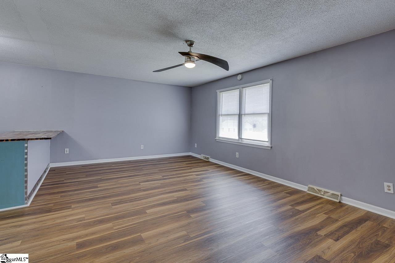 2 Wilson Avenue Liberty, SC 29657 - Photo 6 of 40