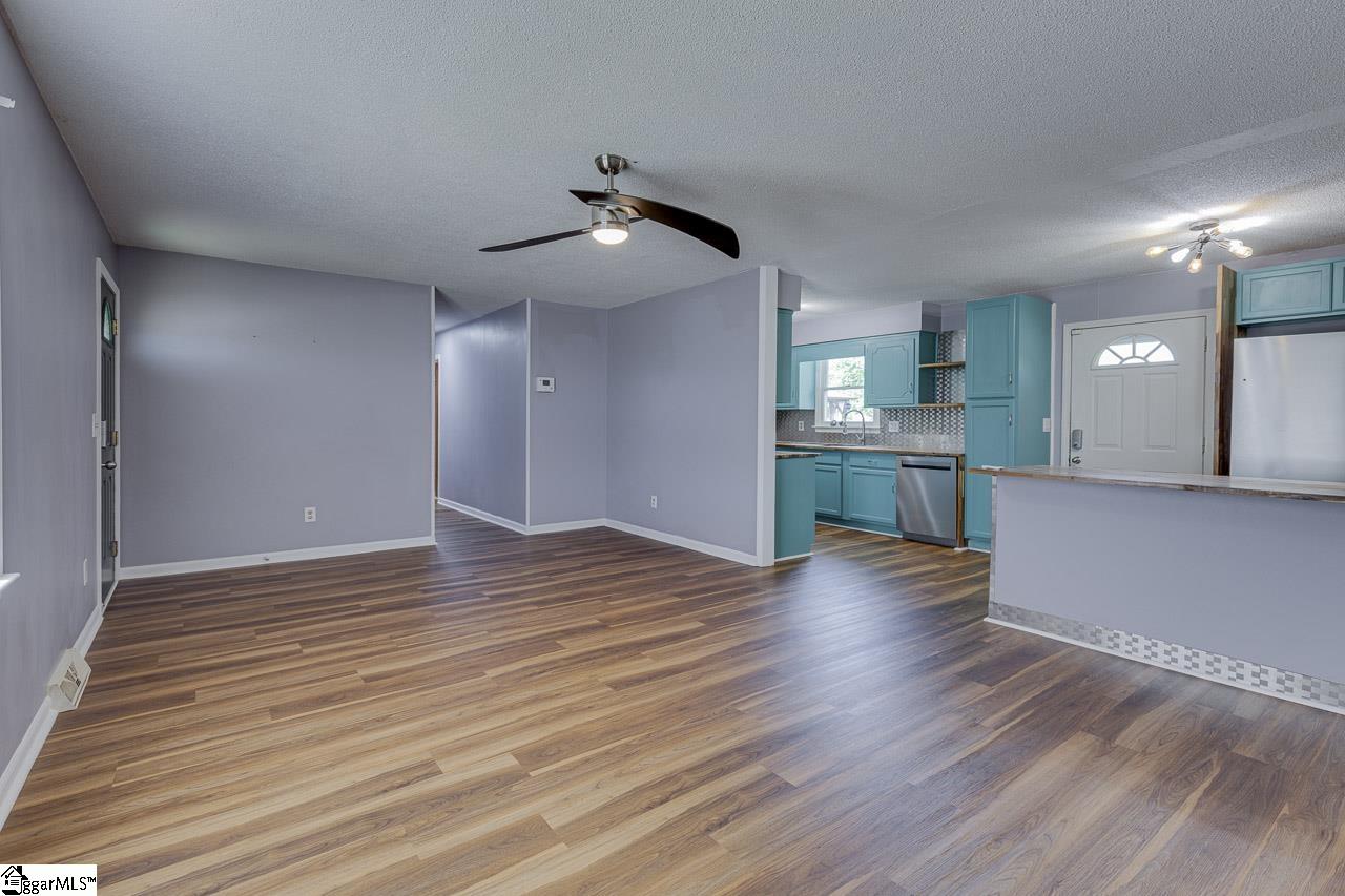 2 Wilson Avenue Liberty, SC 29657 - Photo 7 of 40