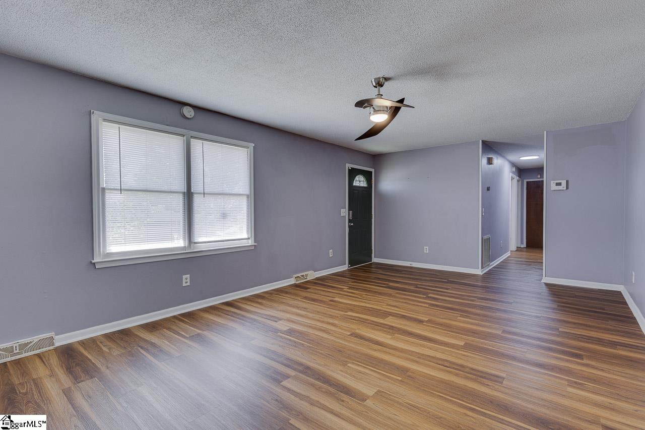 2 Wilson Avenue Liberty, SC 29657 - Photo 8 of 40