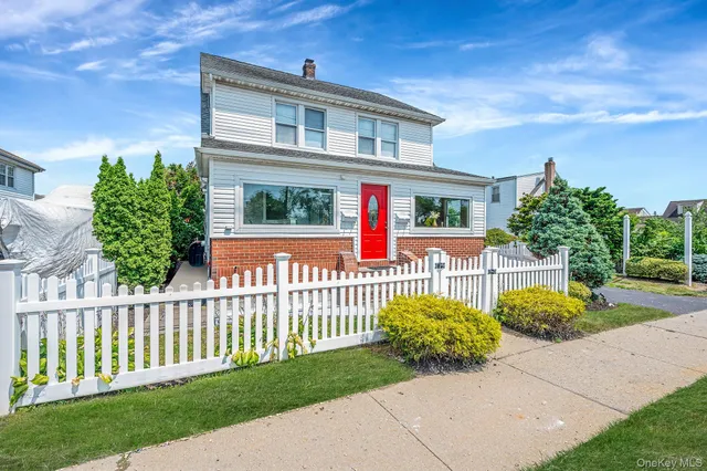 $1,350,000 | 557 Newbridge Road, East Meadow, NY 11554