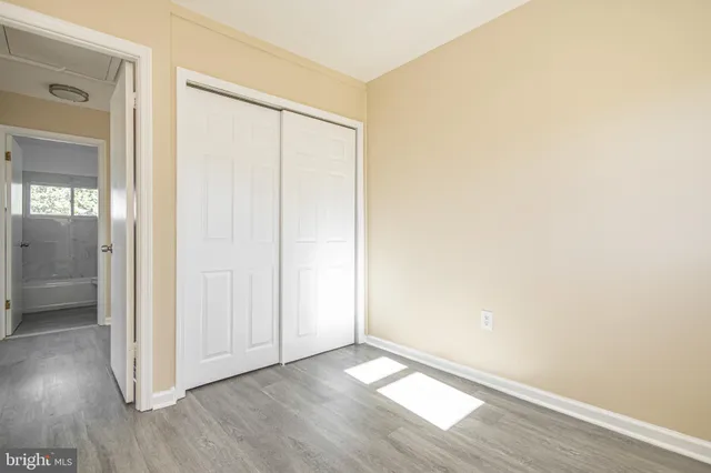 $466,500 | 20 Serpentine Lane, Levittown, PA 19055