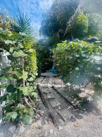 $3,000 | 2 Bonefish Avenue, Key Largo, FL 33037