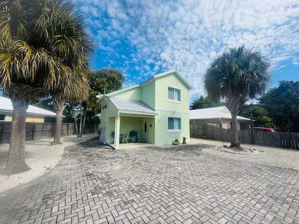 $3,000 | 2 Bonefish Avenue, Key Largo, FL 33037