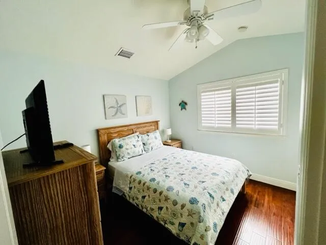 $3,350 | 2 Bonefish Avenue, Key Largo, FL 33037