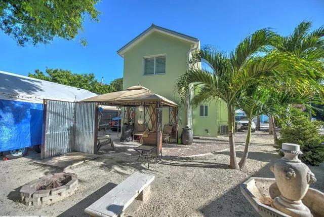 $3,350 | 2 Bonefish Avenue, Key Largo, FL 33037