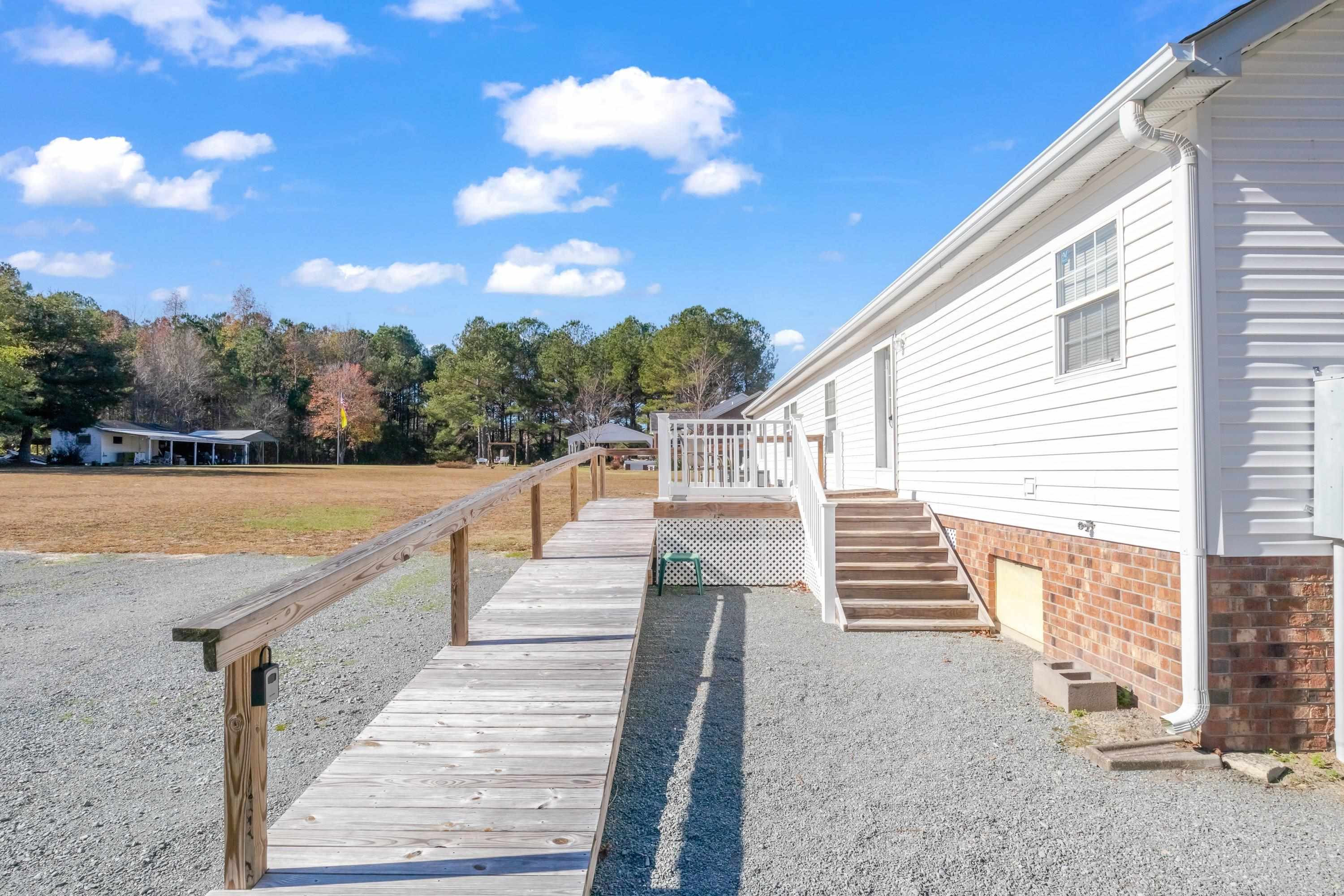 155 Ivey Road Four Oaks, NC 27524 - Photo 30 of 40 Photo 31