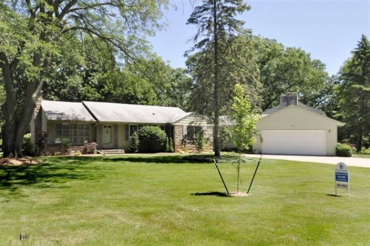 1326 Lama Road Kalamazoo, MI 49008 - Photo 1 of 20 Primary Photo