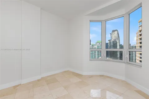 $5,495,000 | 808 Brickell Key Drive, Unit 3901, Miami, FL 33131