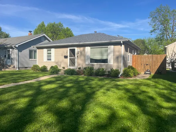 $214,900 | 348 North Cleveland Avenue, Bradley, IL 60915