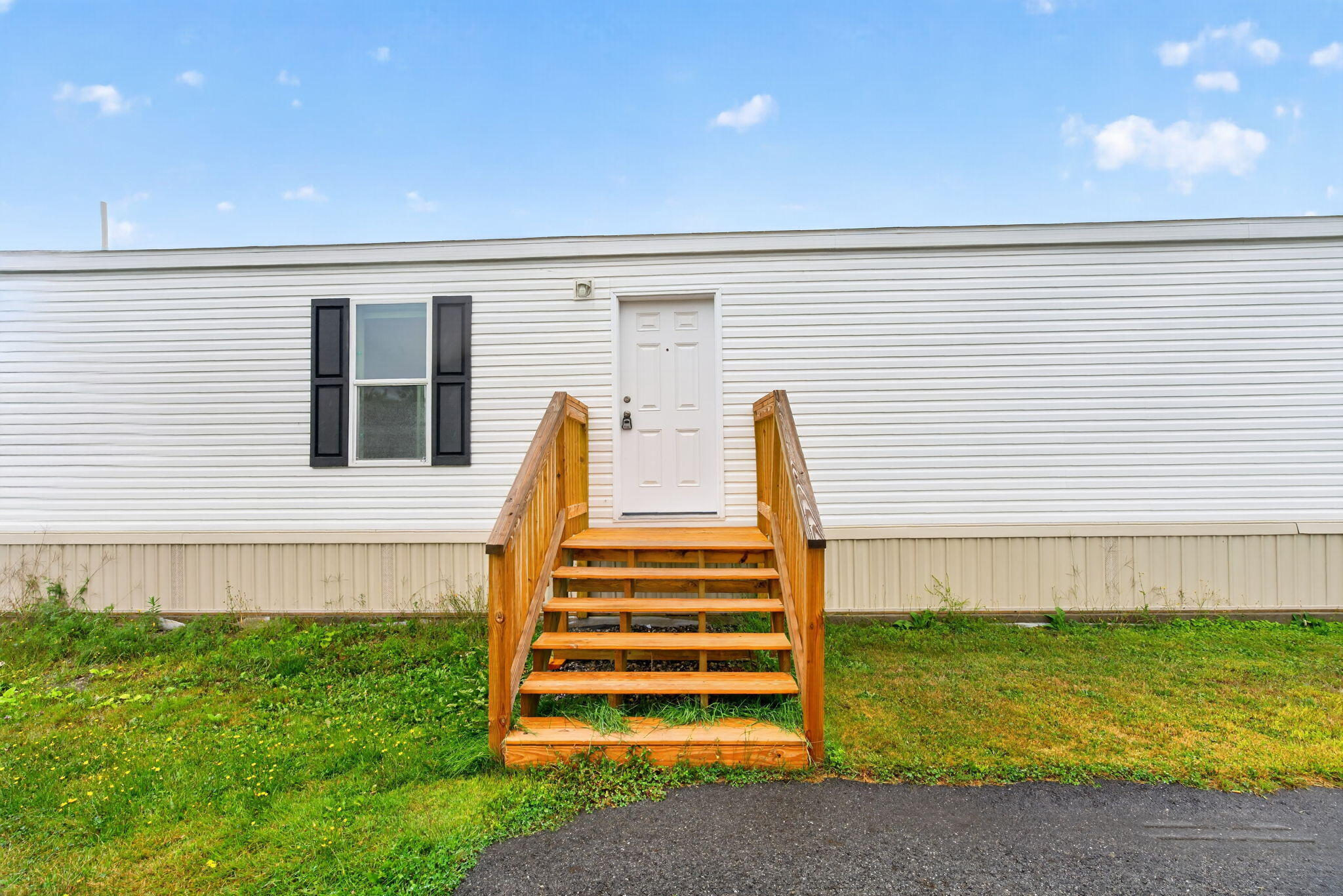 33 Black Bear Road Brewer, ME 04412 - Photo 2 of 28 27-web-or-mls-DSC04068