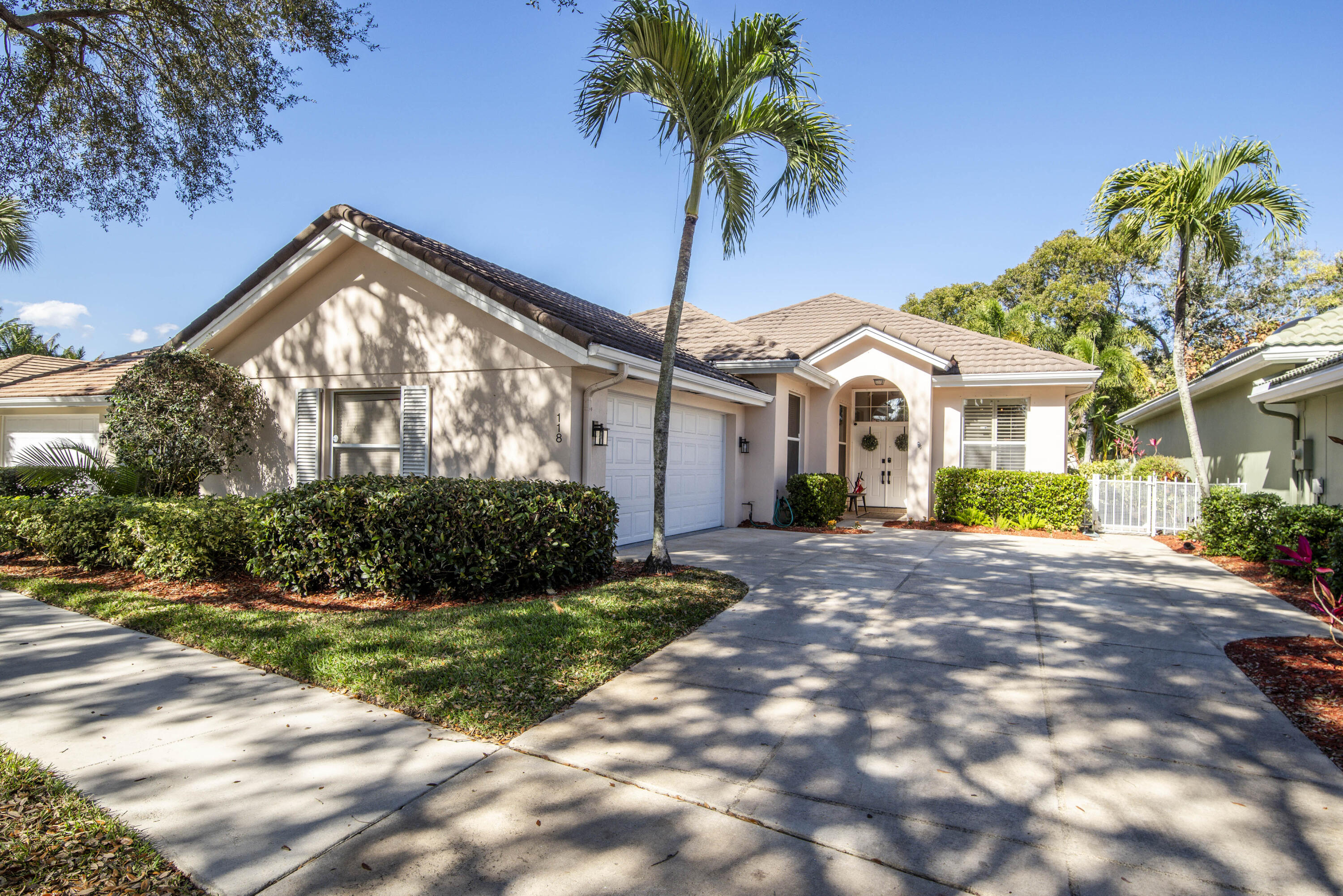 118 East Hampton Way Jupiter, FL 33458 - Photo 41 of 42 a view of a house with a yard