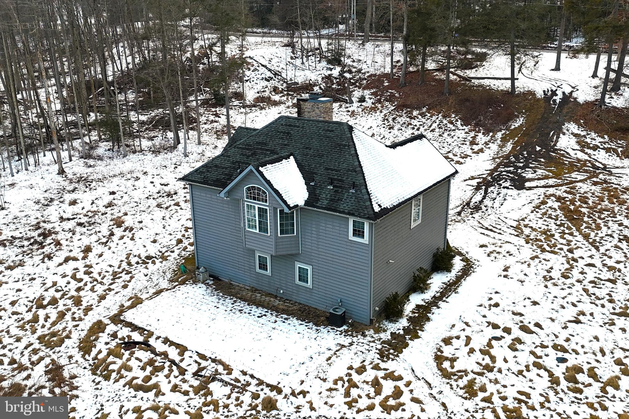635 Buchanan Valley Road Orrtanna, PA 17353 - Photo 5 of 34 Gallery Image 5