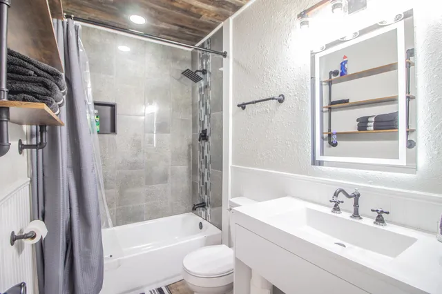 $155,000 | 9306 Elgin Avenue, Lubbock, TX 79423