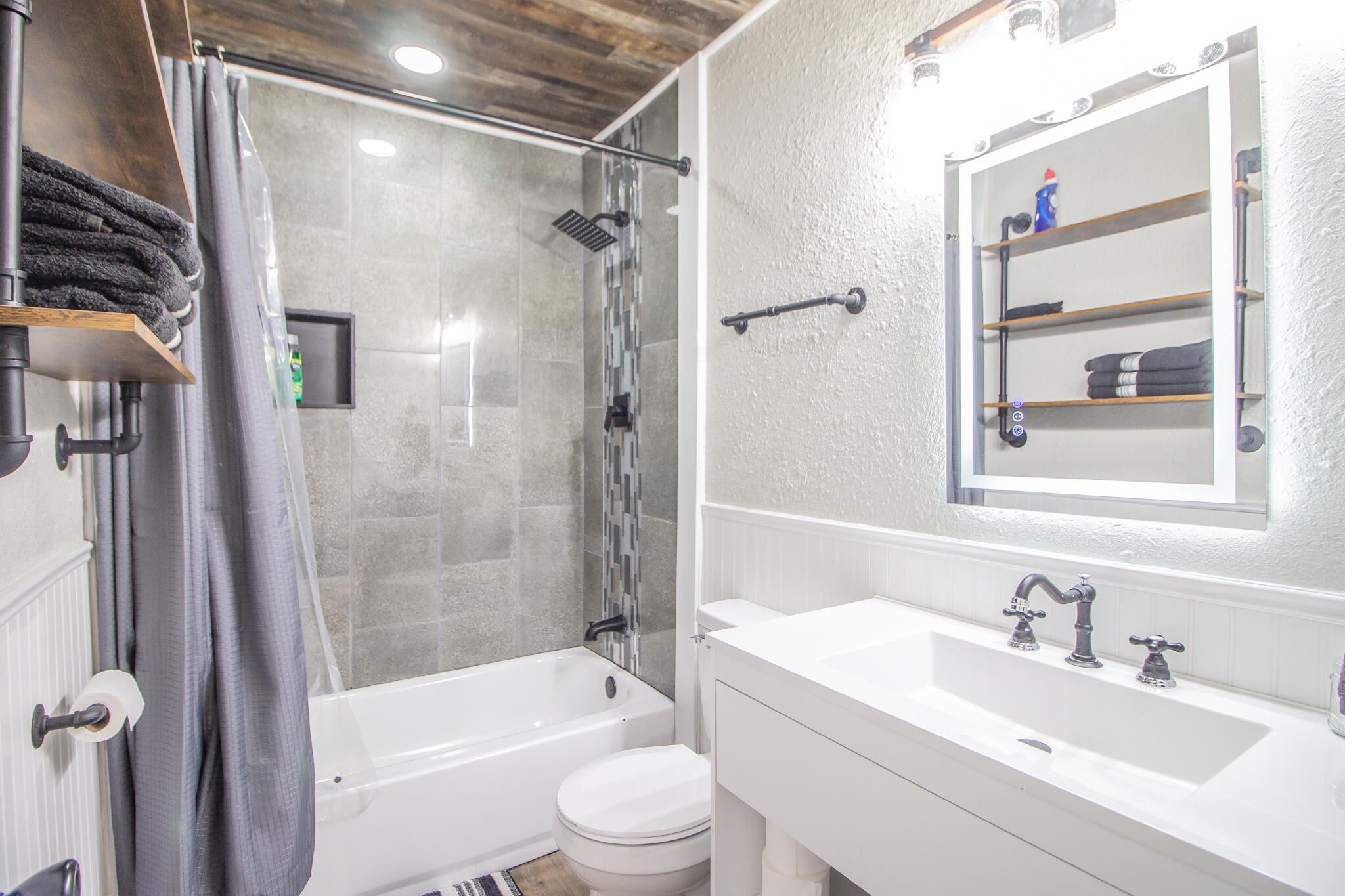 9306 Elgin Avenue Lubbock, TX 79423 - Photo 16 of 21 IMG_5492