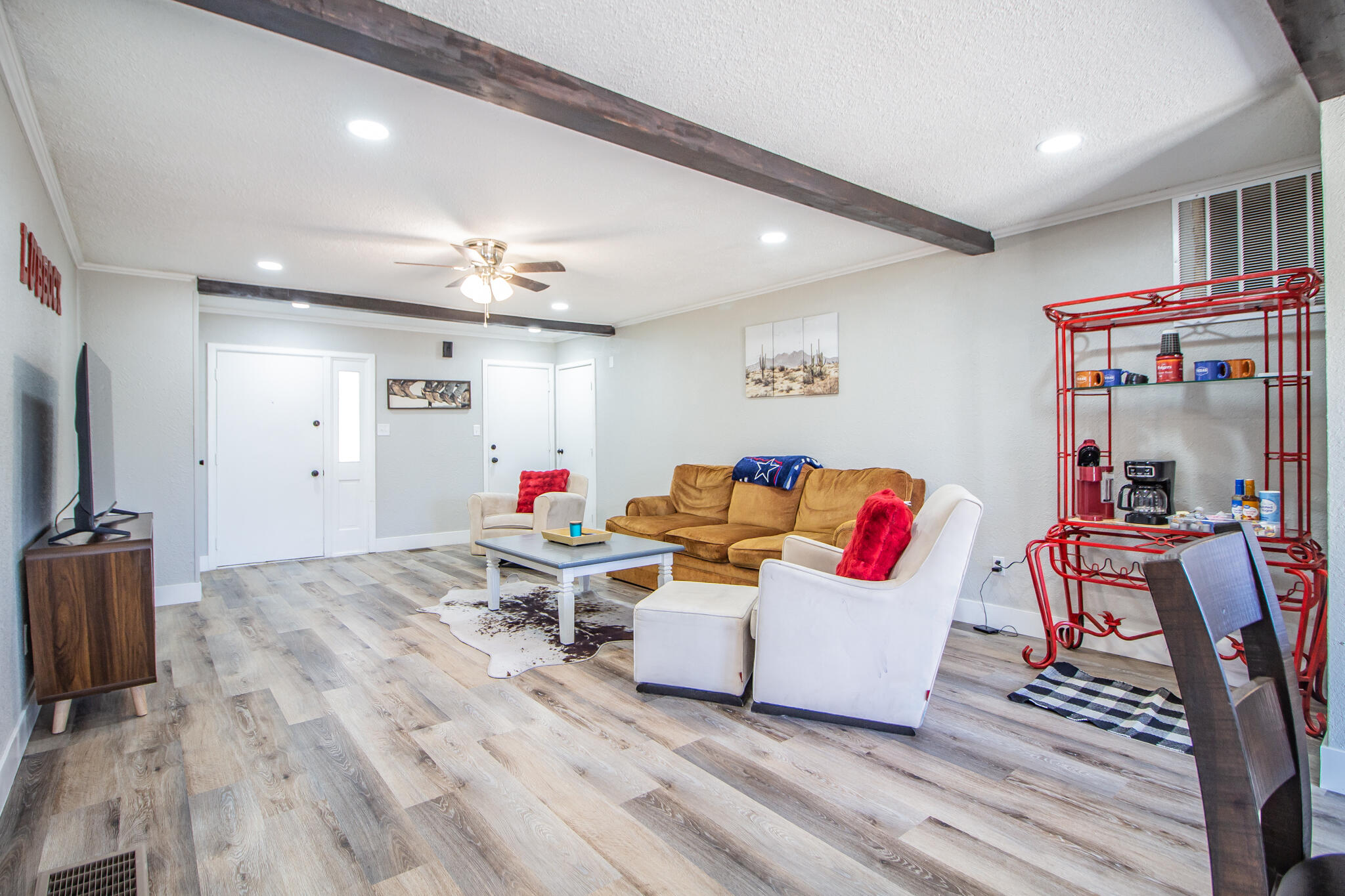 9306 Elgin Avenue Lubbock, TX 79423 - Photo 5 of 21 IMG_5473