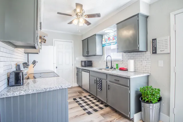 $155,000 | 9306 Elgin Avenue, Lubbock, TX 79423