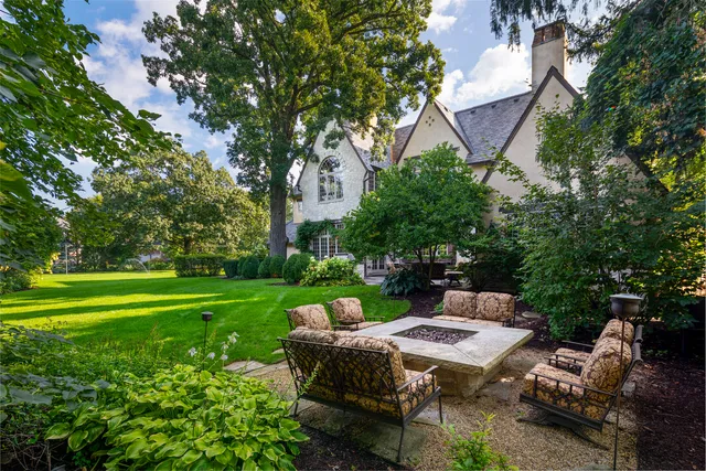 $3,399,999 | 21 Forest Avenue, Naperville, IL 60540