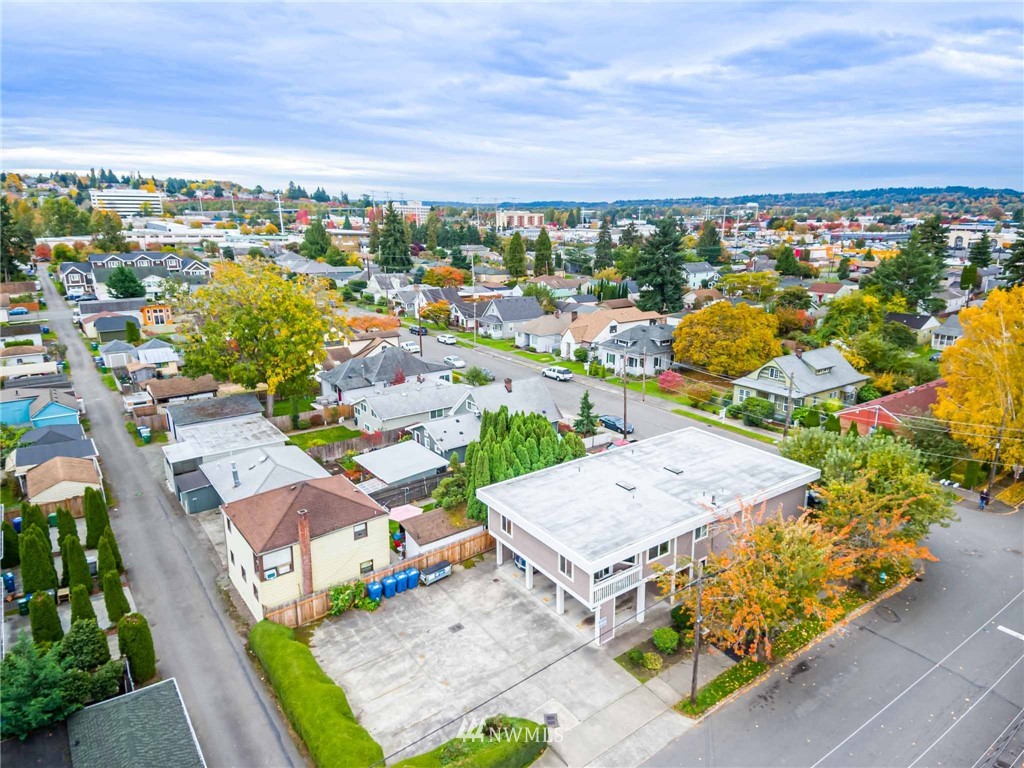 501 South 5th Street Renton, WA 98057 - Photo 2 of 7 an aerial view of a city