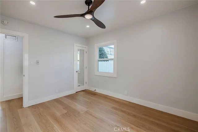 $13,800 | 500 Manhattan Avenue, Hermosa Beach, CA 90254