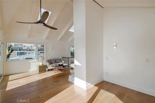 $13,800 | 500 Manhattan Avenue, Hermosa Beach, CA 90254