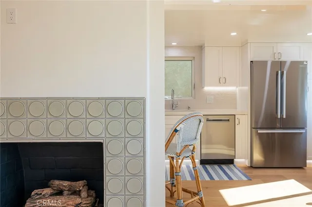 $13,800 | 500 Manhattan Avenue, Hermosa Beach, CA 90254