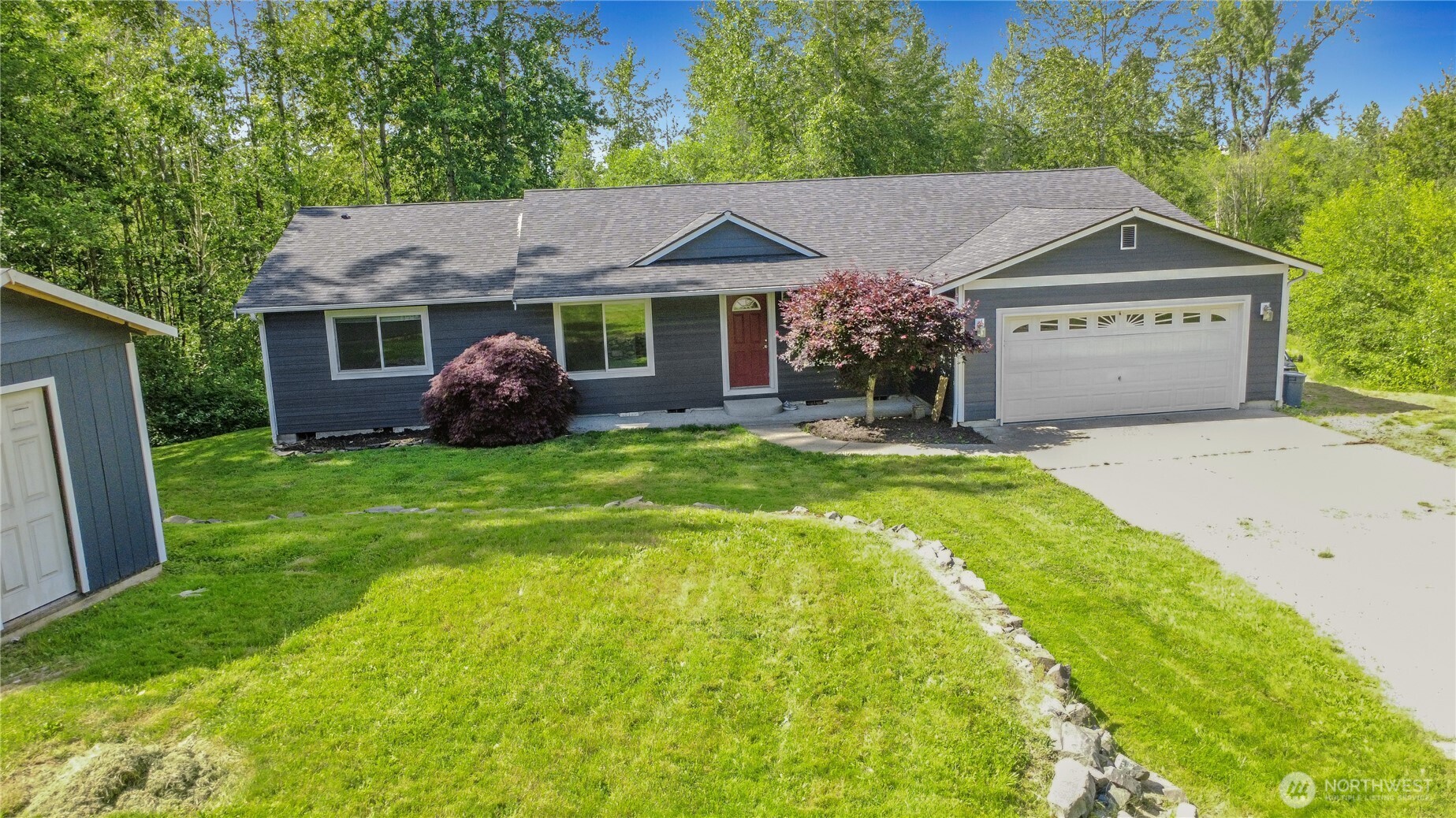12311 Holtz Road East Eatonville, WA 98328 - Photo 2 of 34
