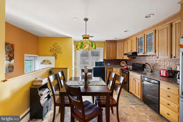 $429,900 | 2124 Wrexham Road, Wilmington, DE 19810