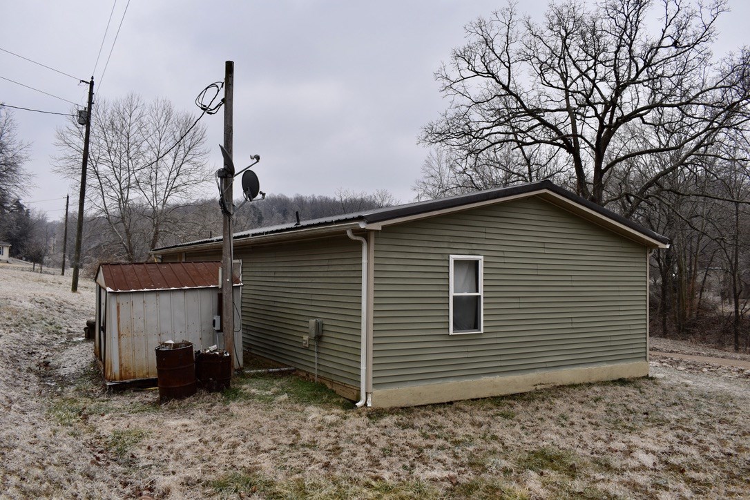 5505 Accent Road Tell City, IN 47586 - Photo 4 of 19